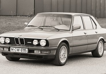 Historie BMW M5 se píše již 40 let